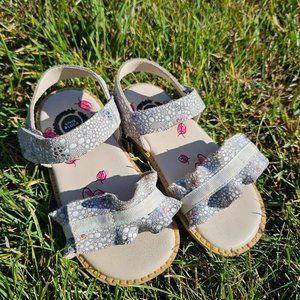 Livie and Luca Dandals size 9t